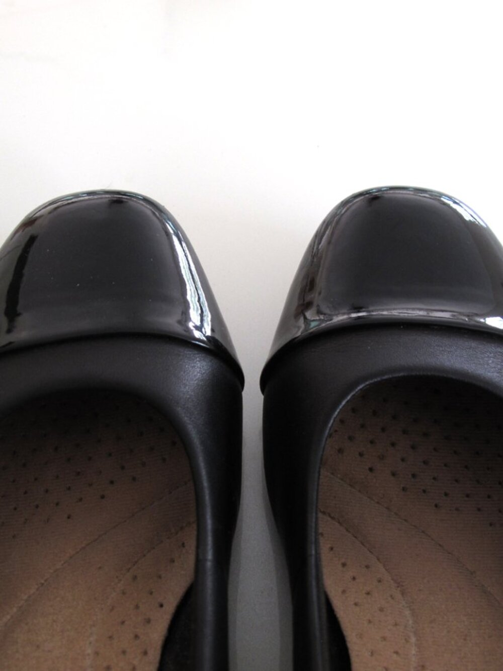 CKARKS  Women's shoes MARYLIN SARA PUMPS size 6M  1.57" heel